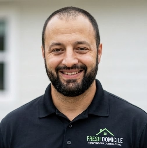Chaz, owner of Fresh Domicile